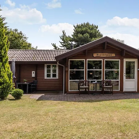 In With Swimming Pool Hébergement de vacances Tarm